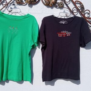 Tultex Women's Green and Black T-shirts